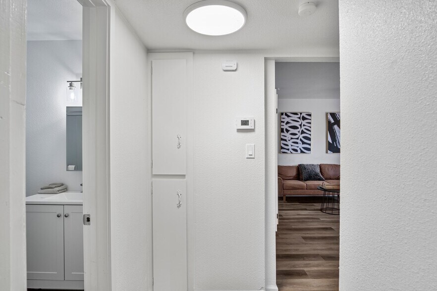 More Photos Of 116 Covena Ave, Modesto Apartments For Sale