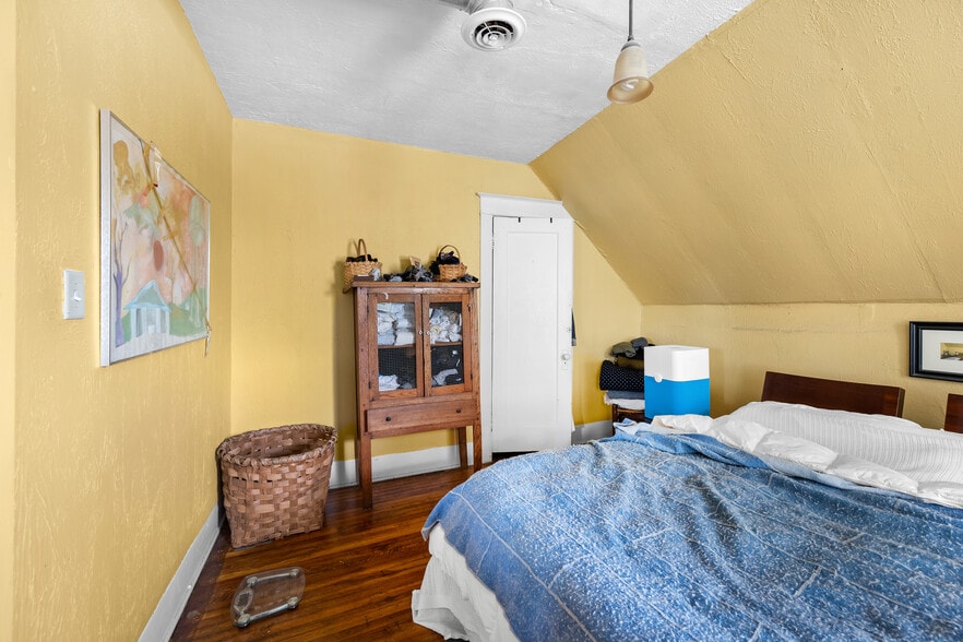 More Photos Of 212 Grant St, Buffalo Apartments For Sale