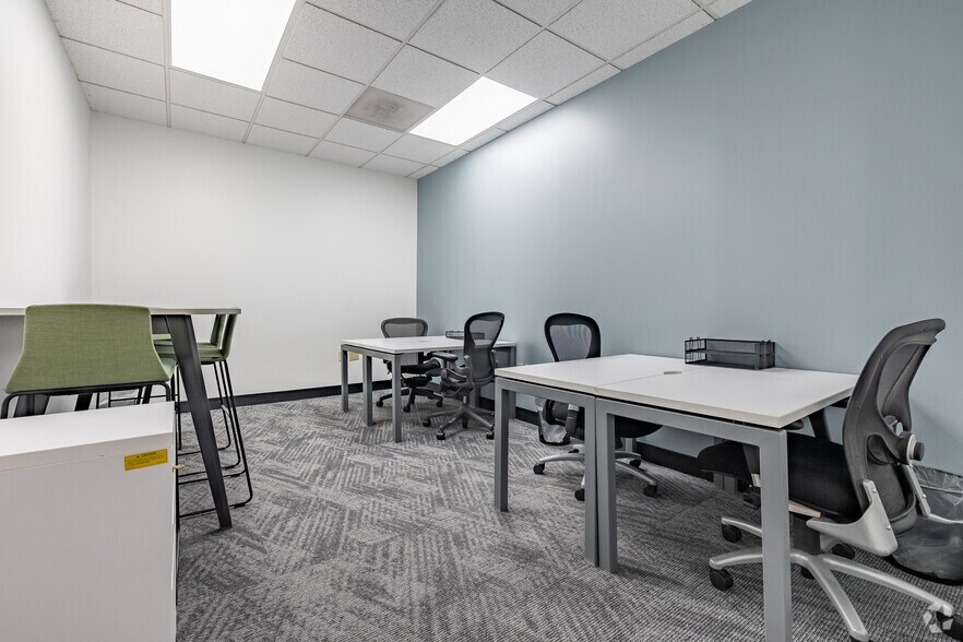 More Photos Of 2202 N Westshore Blvd, Tampa Coworking Space