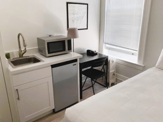 More Photos Of 935 Kearny St, San Francisco Hotel For Sale