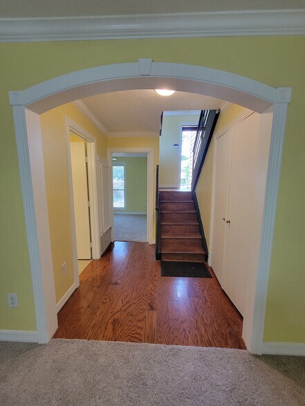 More Photos Of 2318 Crows Nest Dr, League City Specialty For Sale