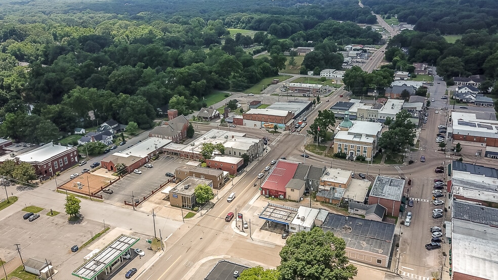 More Photos Of 16804 US Highway 64, Somerville Office For Sale