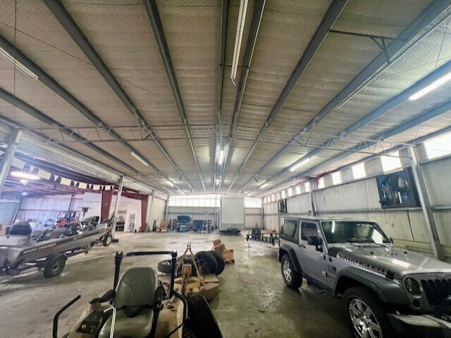 More Photos Of 323 Parker Rd, Monroe Distribution For Sale