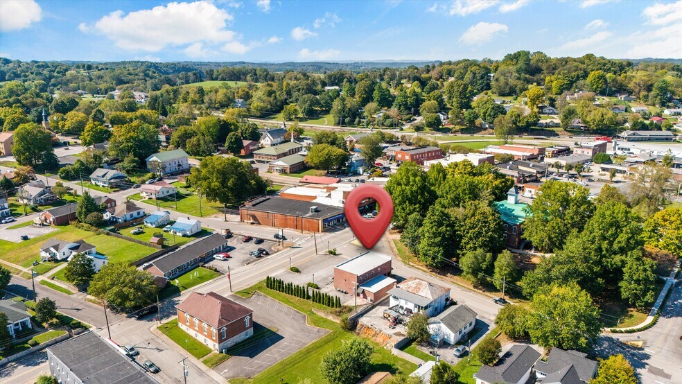 More Photos Of 700 Grove St, Loudon Office For Sale