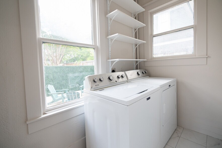 More Photos Of 5740-5742 Llano Ave, Dallas Apartments For Sale