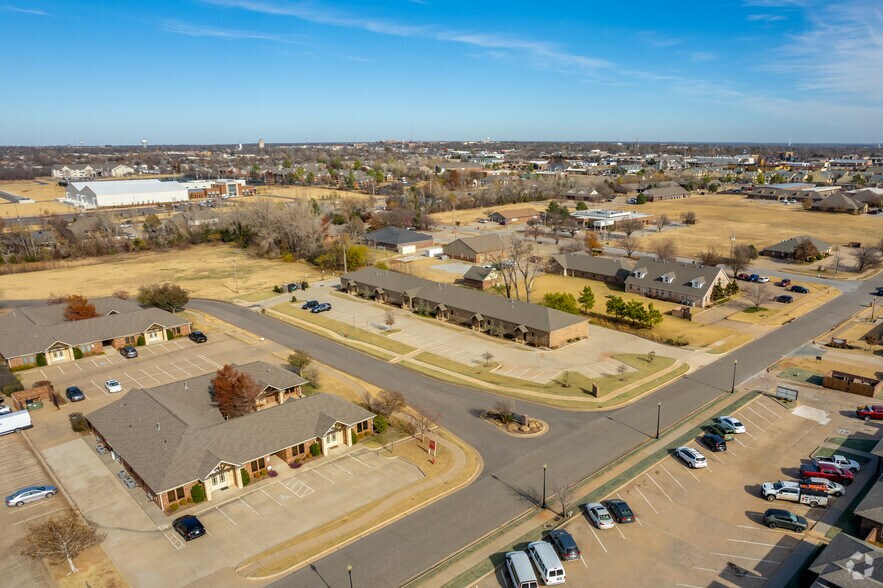 More Photos Of 1716 Signal Ridge Dr, Edmond Office For Sale