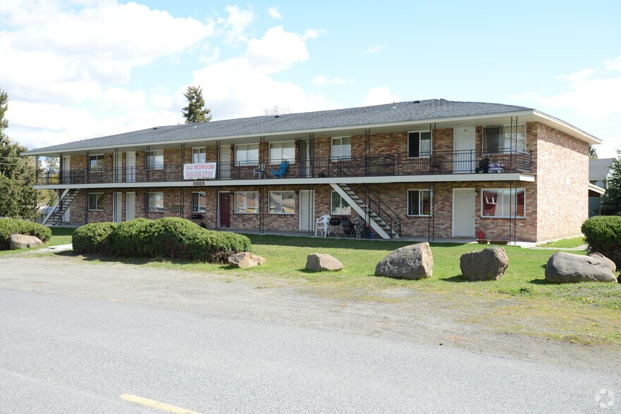 Primary Photo Of 304 E Barker St, Medical Lake Apartments For Sale