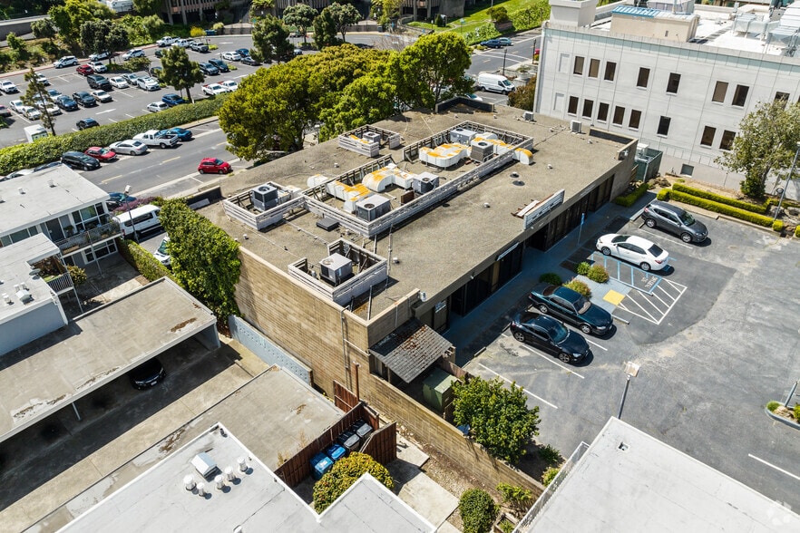 More Photos Of 323 89th St, Daly City Medical For Lease