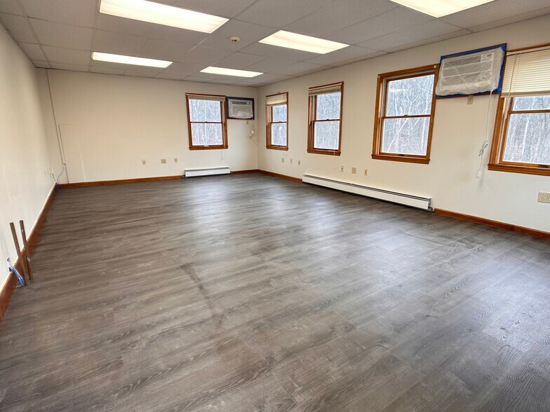 More Photos Of 2566 Route 52, Hopewell Junction Office For Sale
