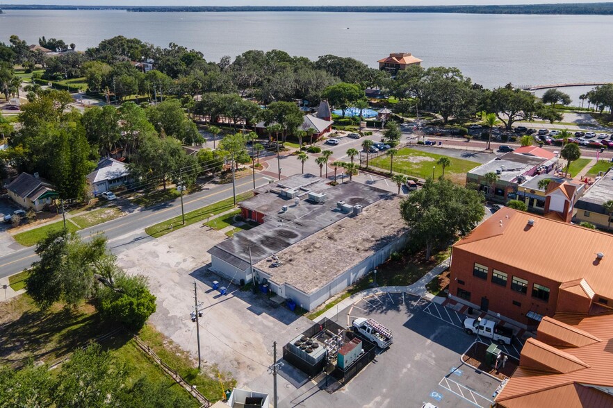 More Photos Of 227 E Main St, Tavares General Retail For Sale