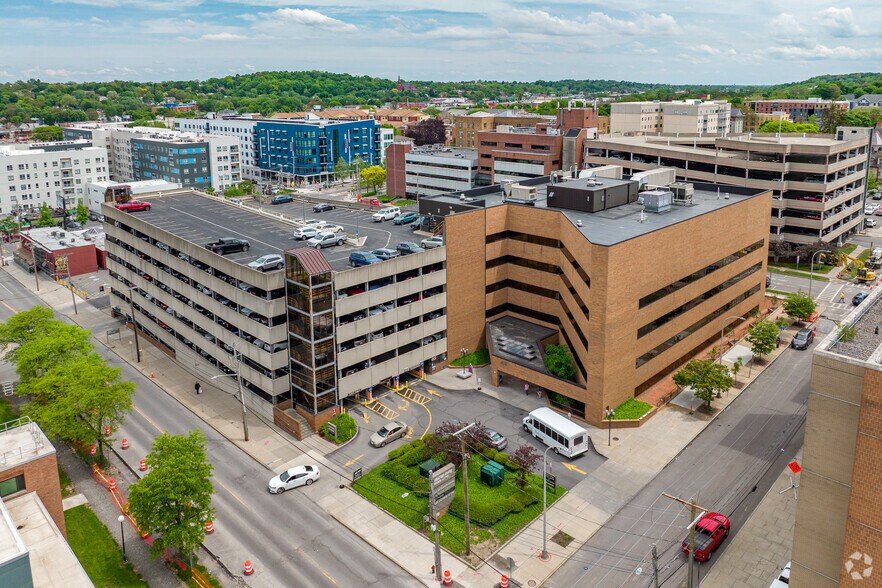 More Photos Of 475 Irving Ave, Syracuse Office For Sale