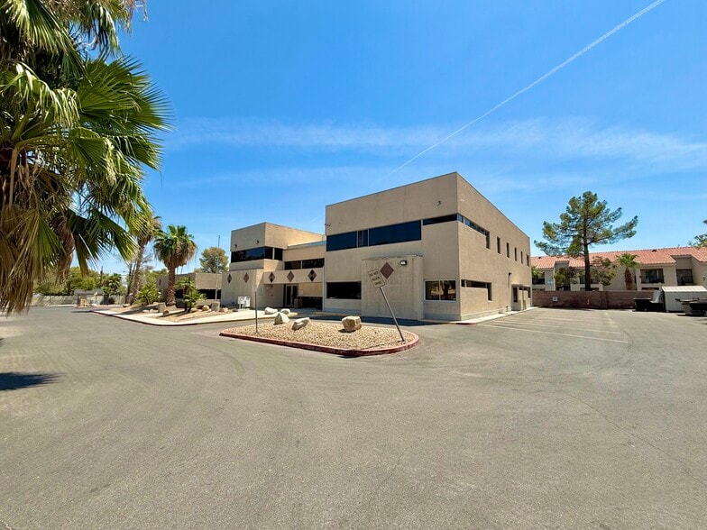 More Photos Of 1250 Burnham Ave, Las Vegas Loft Creative Space For Sale