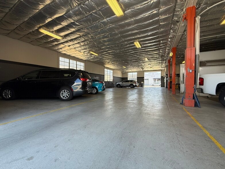More Photos Of 501 9th Ave, San Mateo Service For Lease