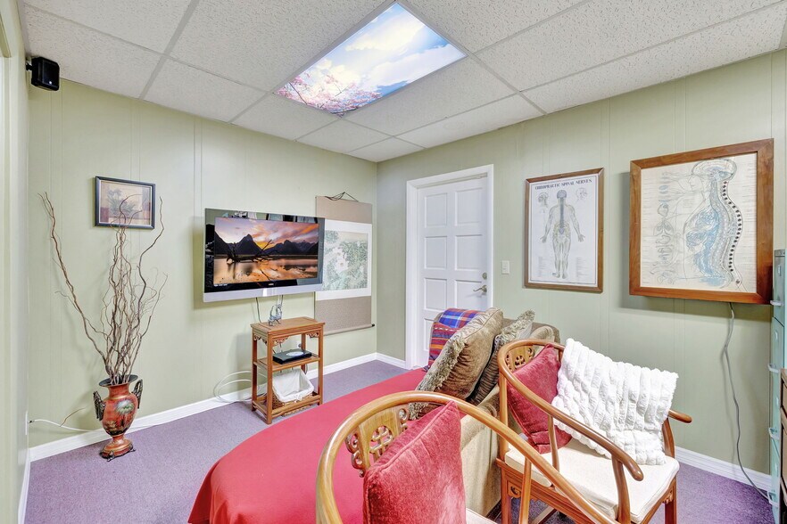 More Photos Of 2889 10th Ave N, Lake Worth Medical For Lease