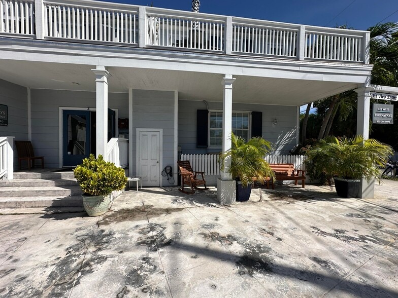More Photos Of 828 White St, Key West Office For Lease