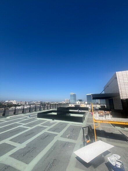 More Photos Of 1320-1330 E Franklin Ave, El Segundo Service For Lease