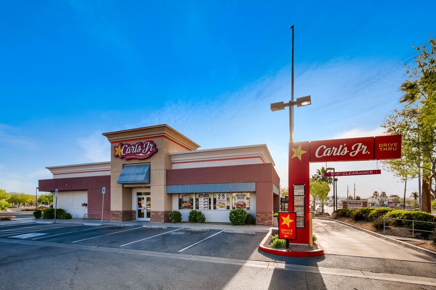 Primary Photo Of 2670 E Craig Rd, North Las Vegas Fast Food For Lease