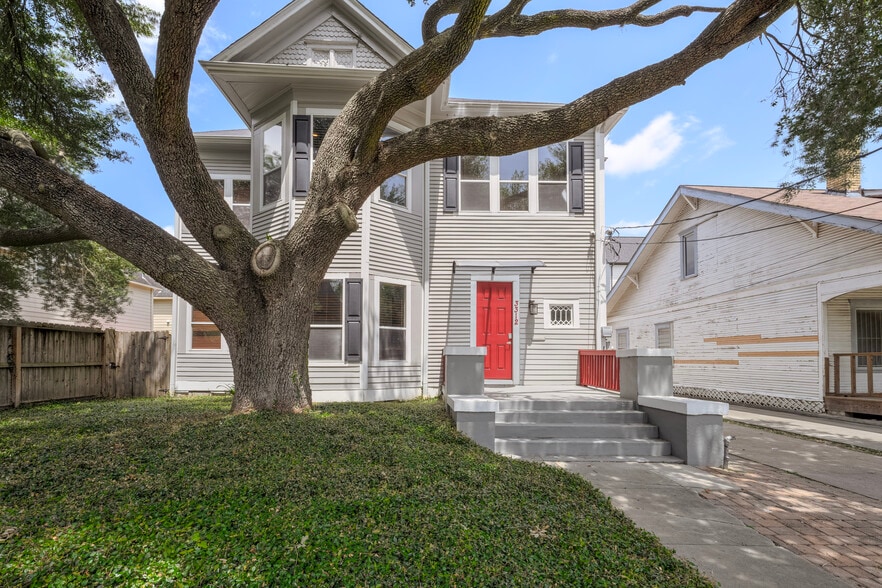 More Photos Of 3312 Crawford St, Houston Apartments For Sale
