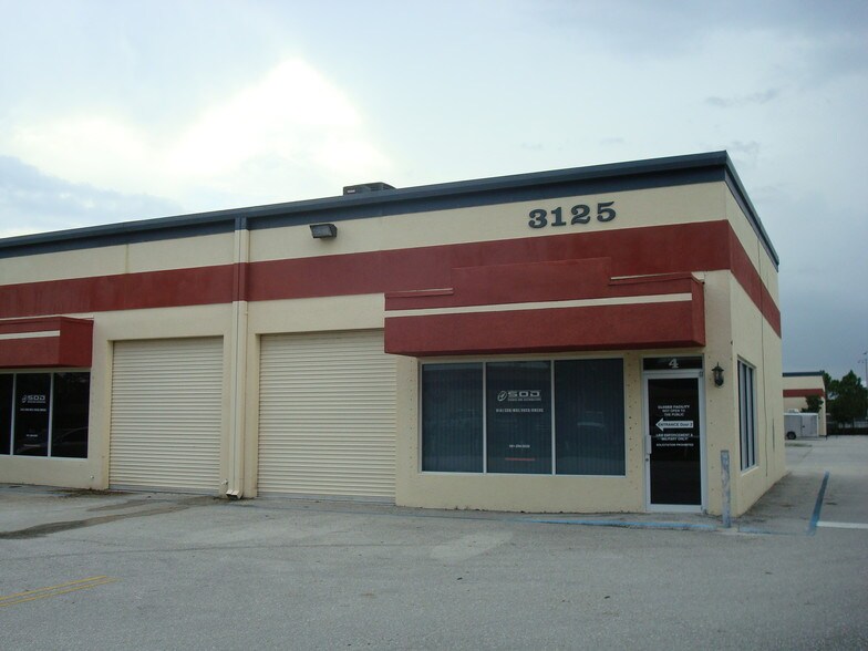 More Photos Of 3141 Fortune Way, Wellington Warehouse For Lease