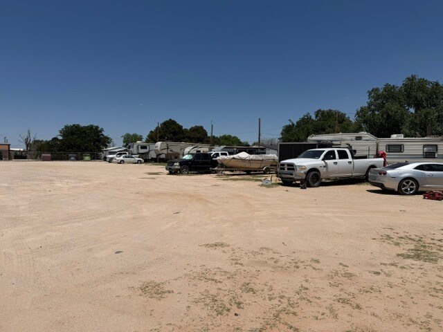 More Photos Of 6467 W 26th St, Odessa Multifamily For Sale