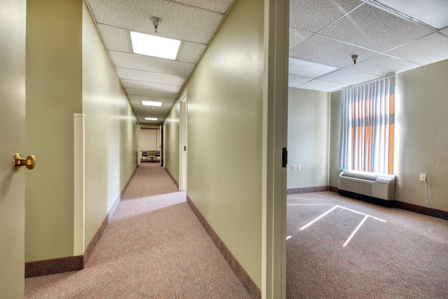 More Photos Of 1500 McKinley Ave, Niles Assisted Living For Sale
