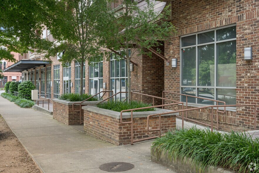 More Photos Of 79 Commerce St, Montgomery Apartments For Lease