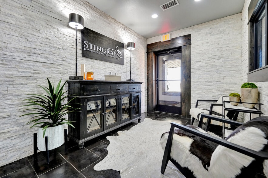 More Photos Of , Midland Flex For Sale