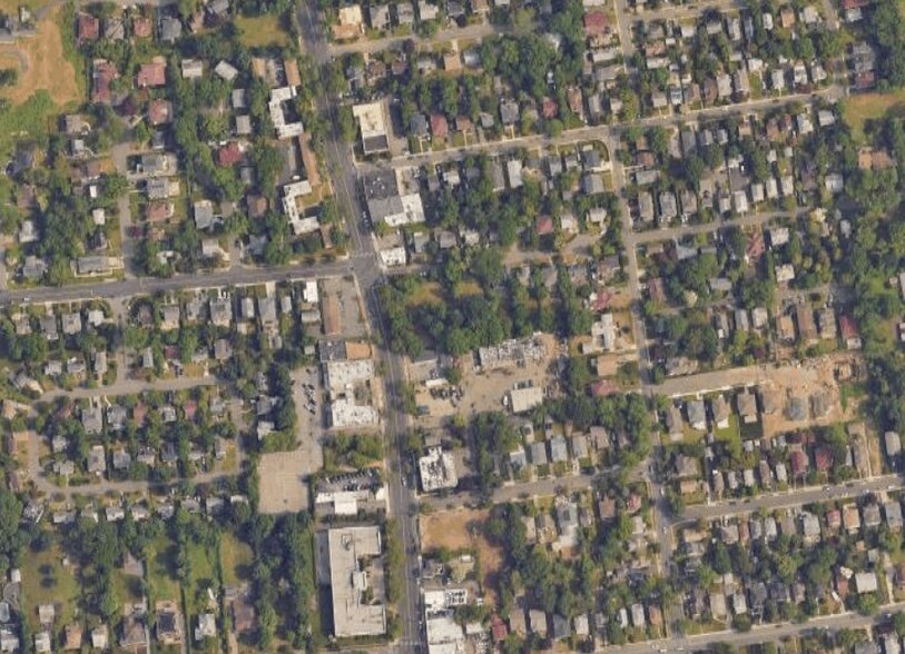 Primary Photo Of 777 Middle Neck Rd, Great Neck Land For Sale