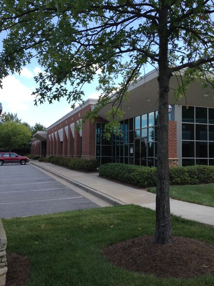 More Photos Of 4310 Johns Creek Pky, Suwanee Medical For Lease