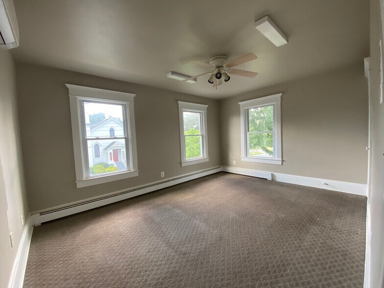 More Photos Of 329 S Main St, Barnegat Medical For Lease