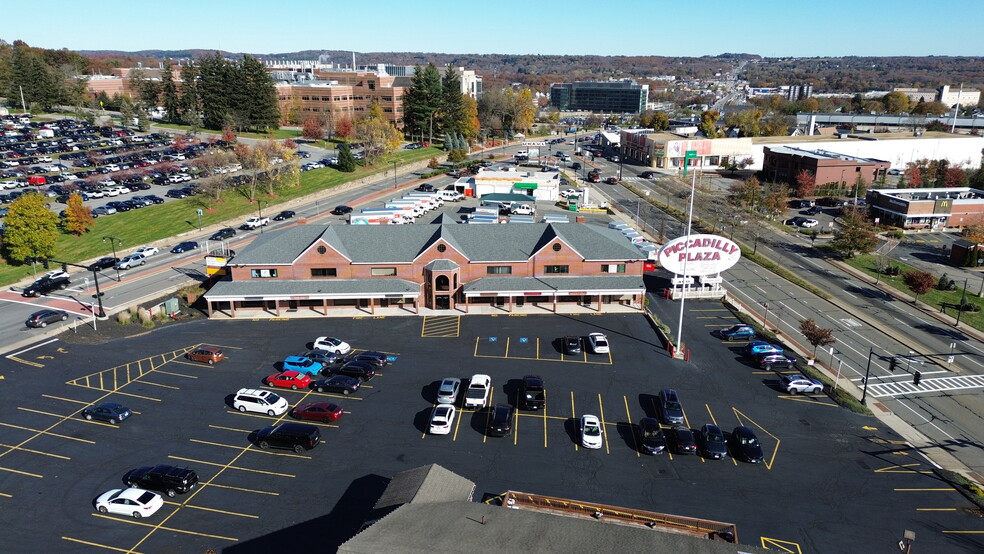 Primary Photo Of 490 Shrewsbury St, Worcester Storefront For Lease