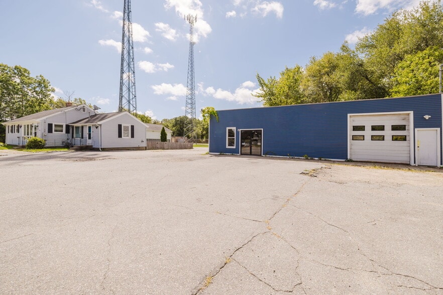 More Photos Of 817 State Rd, Westport Freestanding For Sale