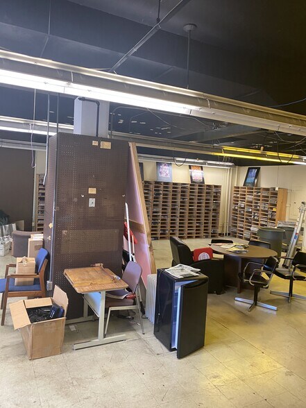 More Photos Of 310 2nd St NE, Austin Office For Sale