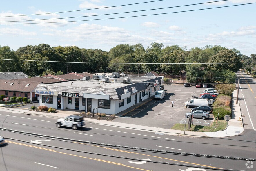 More Photos Of 554 Route 112, Patchogue General Retail For Sale
