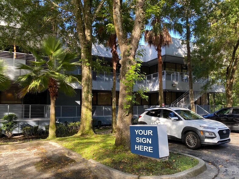 More Photos Of 7563 Philips Hwy, Jacksonville Office For Sale