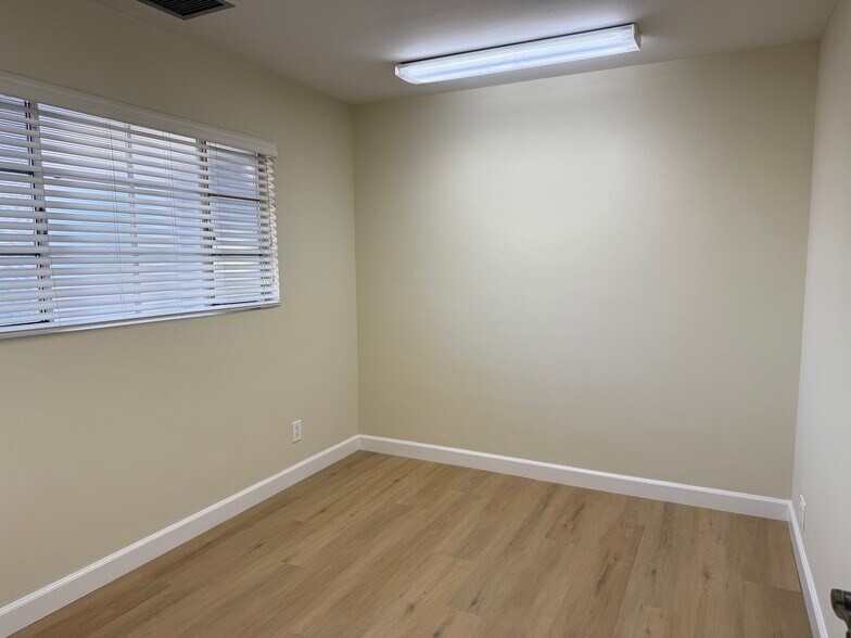 More Photos Of 1077 Cass St, Monterey Medical For Lease