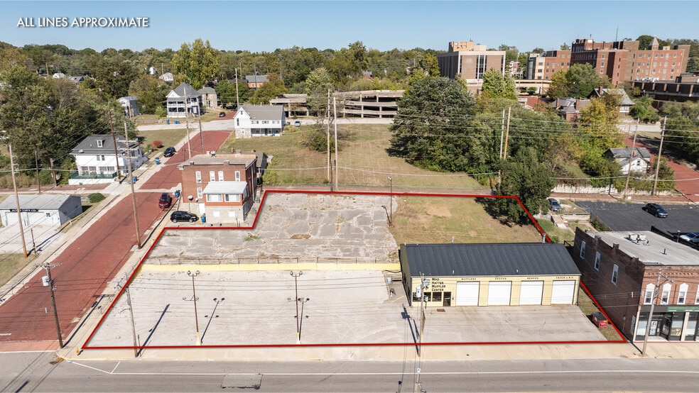 More Photos Of 808 E Broadway, Alton Specialty For Sale