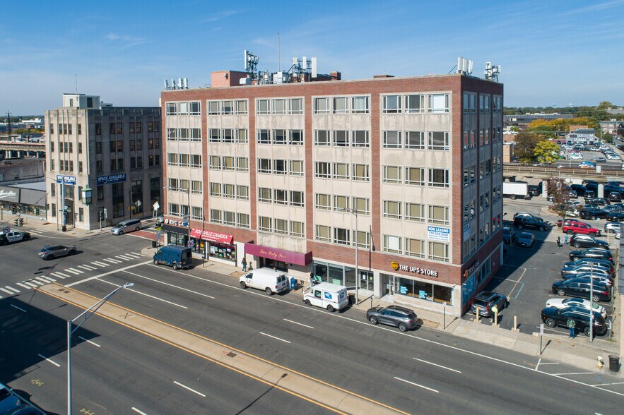More Photos Of 265 Sunrise Hwy, Rockville Centre Office For Lease