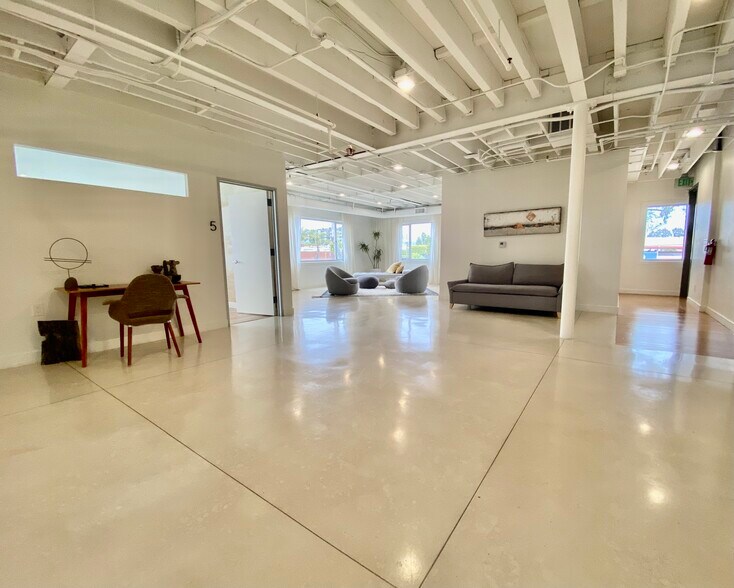 More Photos Of 1538 20th St, Santa Monica Loft Creative Space For Lease