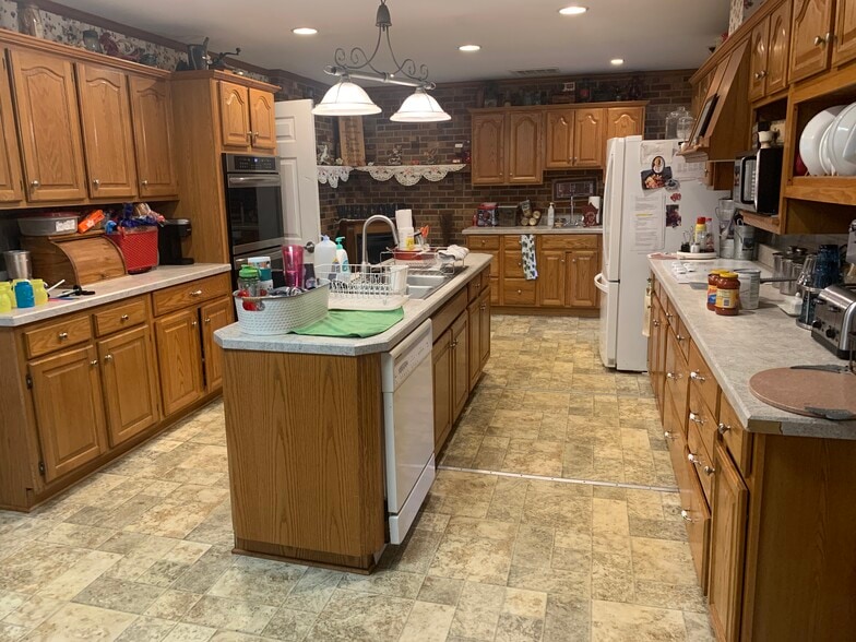 More Photos Of 20806 Bayside Ave, Rock Hall Assisted Living For Sale