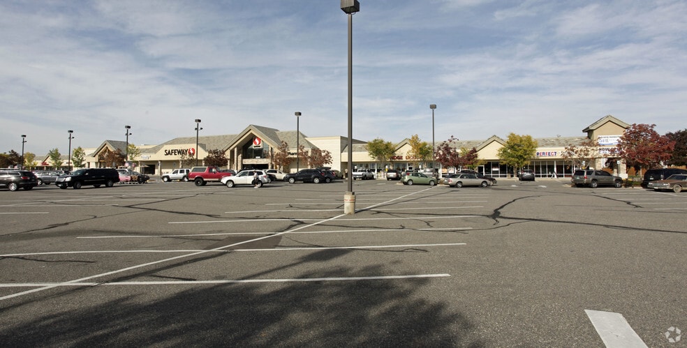 More Photos Of 3331-3338 Arapahoe Rd, Erie Unknown For Lease