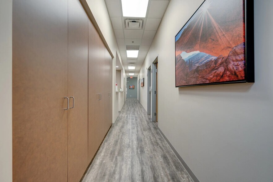 More Photos Of 2430 W Apache Trl, Apache Junction Freestanding For Sale