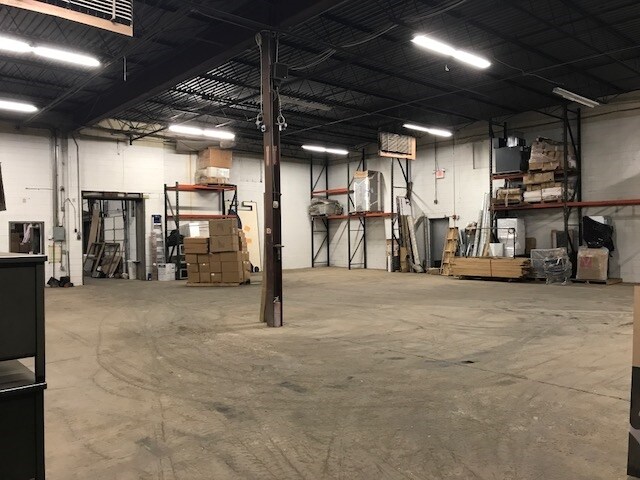 More Photos Of 1115 Mt Vernon St, Camden Warehouse For Lease