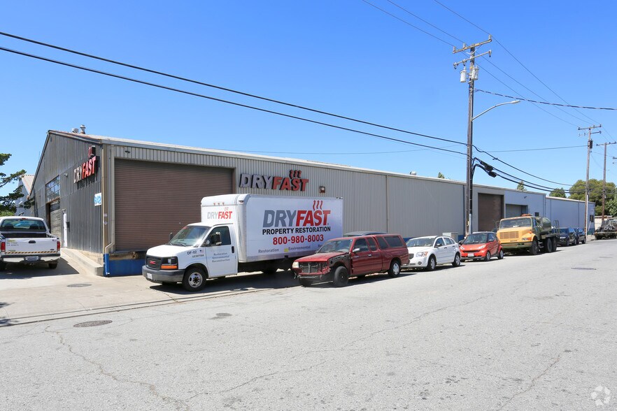 More Photos Of 642 Quarry Rd, San Carlos Warehouse For Lease