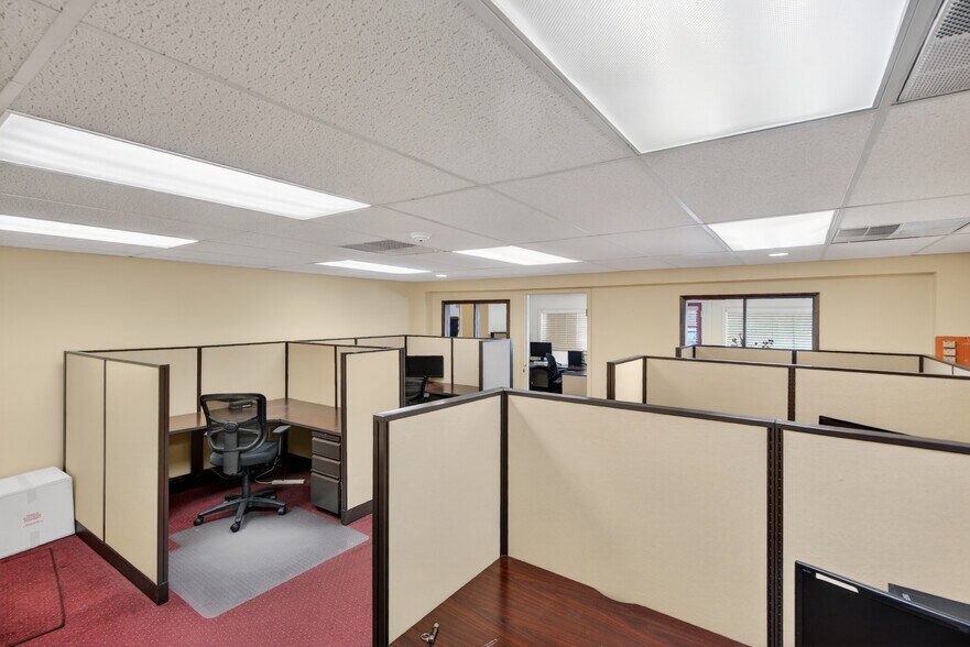 More Photos Of 1 W Main St, Marlton Office For Sale