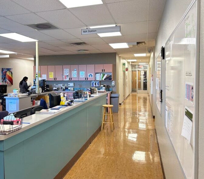 More Photos Of 9101 Montgomery Blvd NE, Albuquerque Medical For Sale