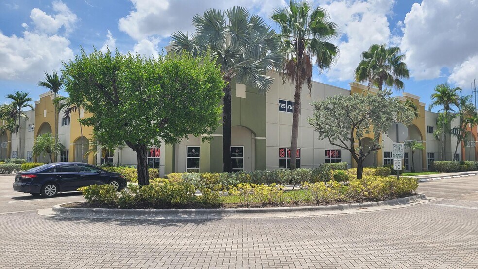 More Photos Of 1835 NW 112th Ave, Miami Warehouse For Lease