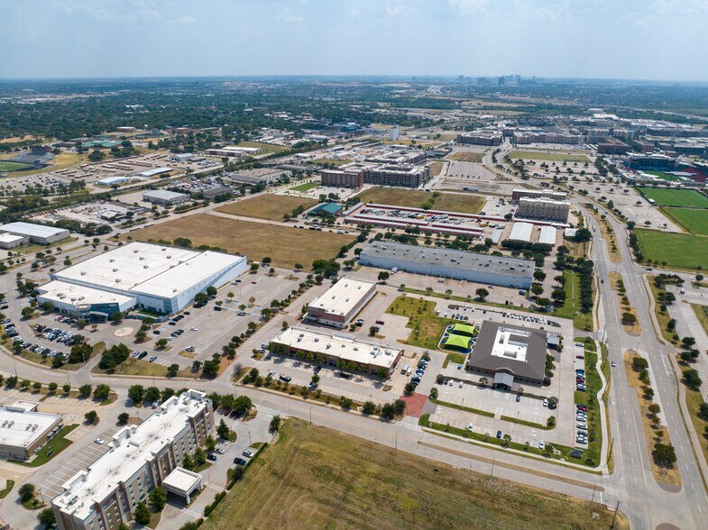 More Photos Of 6065 Sports Village Rd, Frisco Unknown For Lease