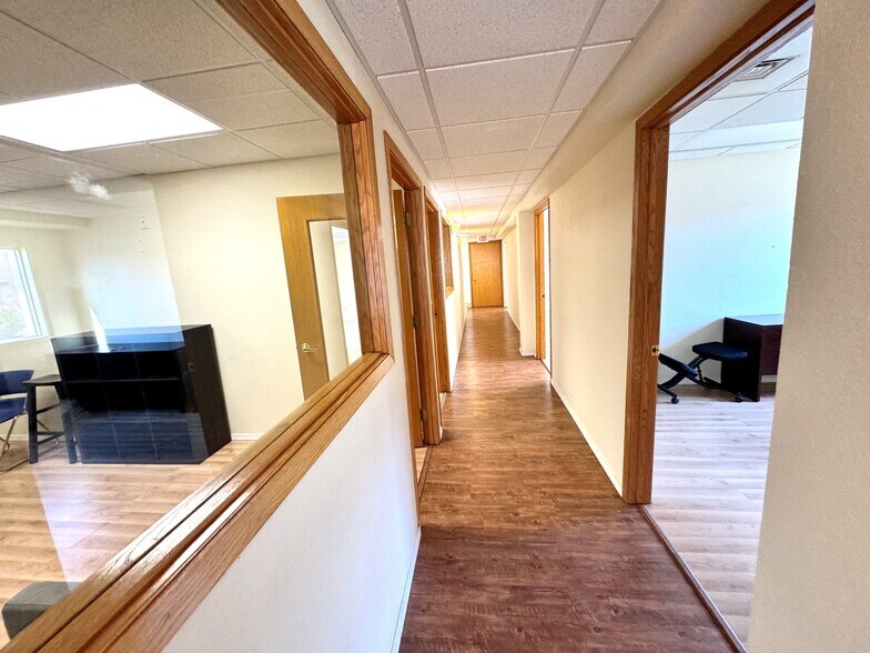 More Photos Of 1118 S Park St, Madison Office For Lease