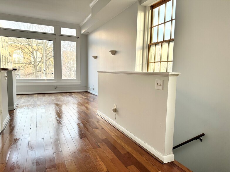 More Photos Of 600 N Eutaw St, Baltimore Storefront Retail Residential For Sale